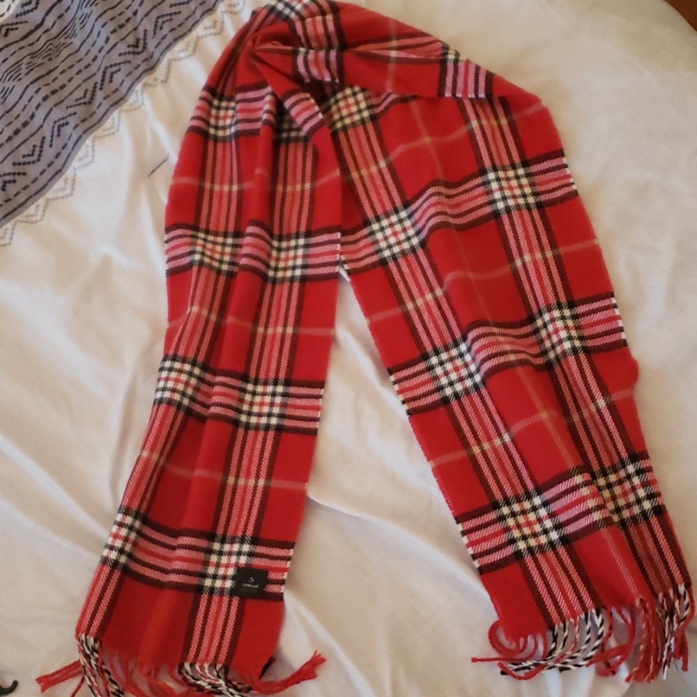 Scarf - Picture 3 of 4